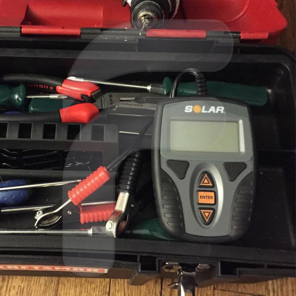 TESTER DE BATERÍAS Y SISTEMAS SOLAR LED 7/15V